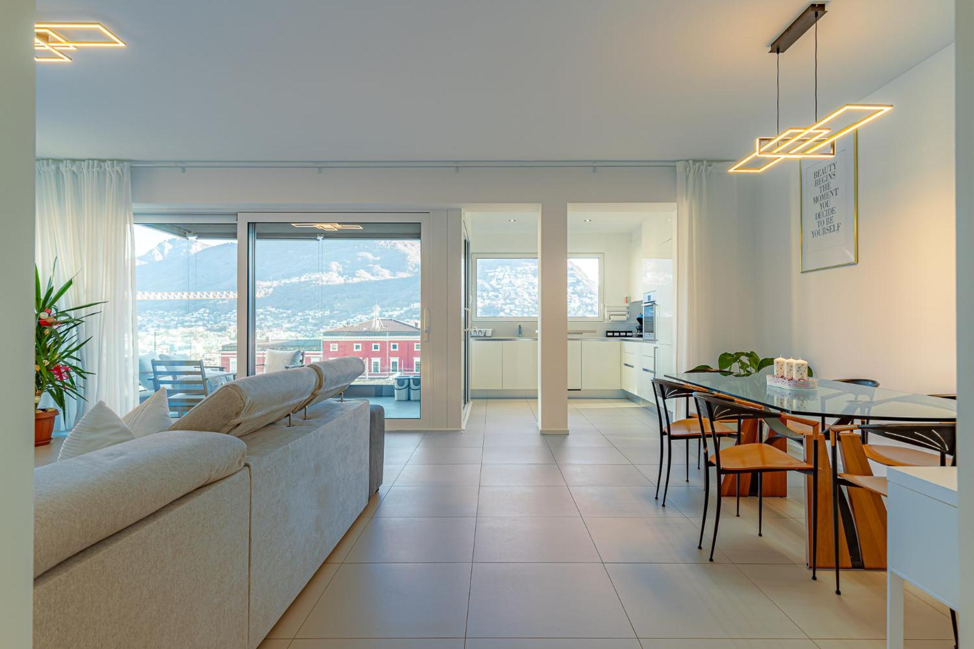 Imperial Of Lugano 3 With A Lake View Behind The Station And 10 Min From The Lake Of Lugano Zewnętrze zdjęcie
